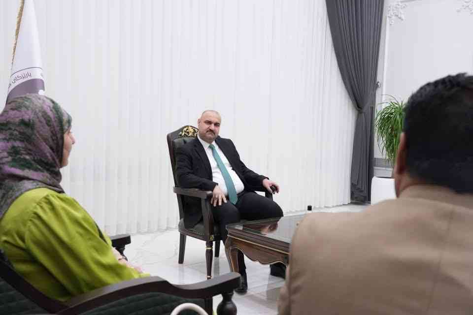 التقى السيد محافظ كركوك محمد سمعان اغا مع الست رؤى الجبوري عضو مجلس محافظة كركوك